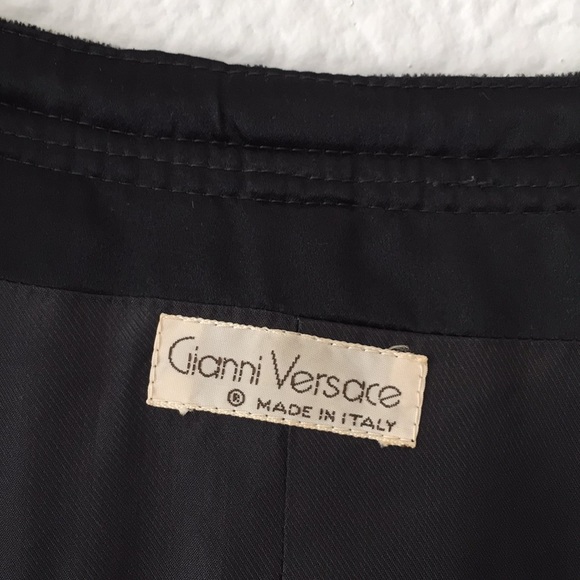 Vintage Gianni Versace Black Velvet Jacket - Picture 8 of 13